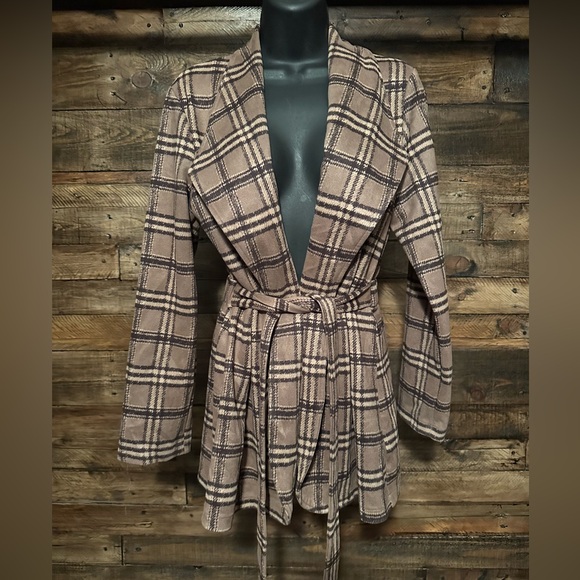 Potter's Pot Jackets & Blazers - Potter's Pot plaid belted trench coat